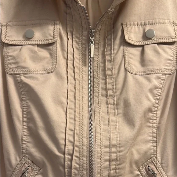 White House Black Market Tan Cropped Utility Jacket Size 4 - Picture 3 of 5